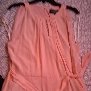 Elegant Peach Sleeveless Short Dress